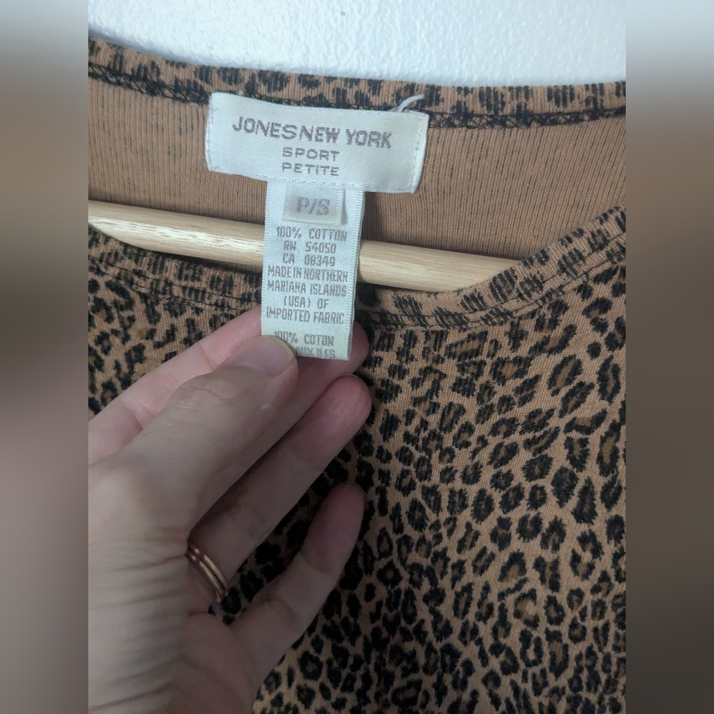 Vintage Jones New York Leopard Print Short-Sleeve Maxi Dress - Picture 3 of 4